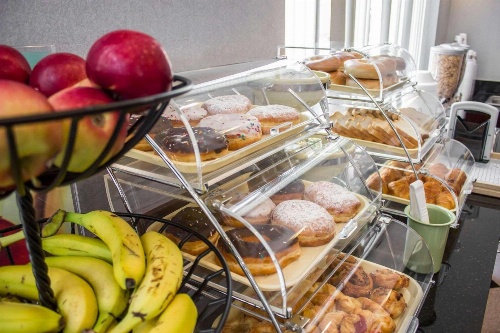 Quality Inn Long Island City - Queensboro Bridge image 2